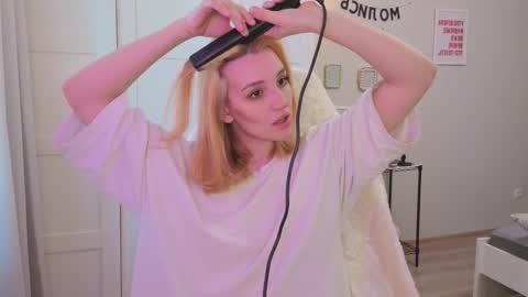 Kate online show from 3, 2, 2026