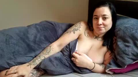 Luna  powered by bitch dust online show from 10, 2, 2025