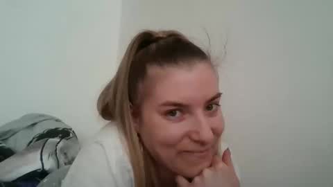 LunaVee online show from 27, 4, 2026