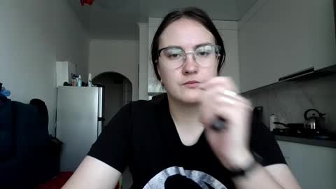 lunavelvet3 online show from 5, 11, 2025