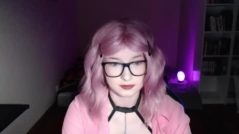 LunaXcherry online show from 2, 3, 2026