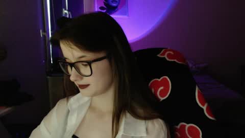 LunaXcherry online show from 26, 5, 2026