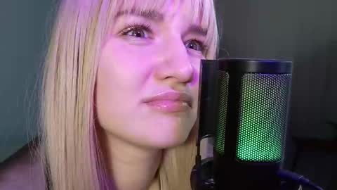 LunaXLoverx online show from 8, 10, 2025