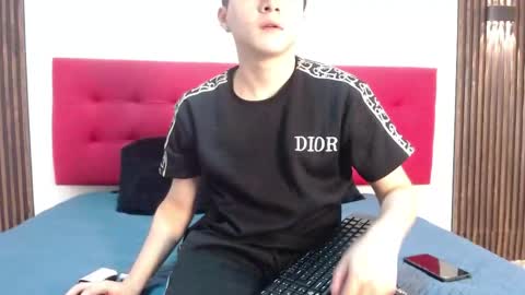 lunaydream online show from 24, 4, 2026
