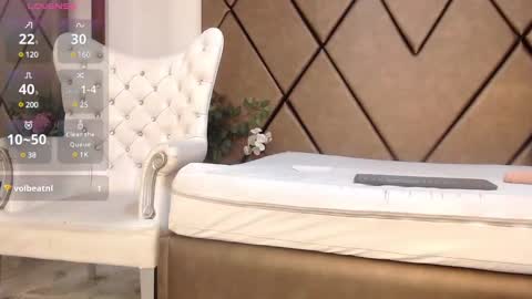 lunitadiva online show from 1, 2, 2025