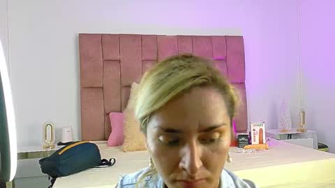 lunitadiva online show from 23, 11, 2025