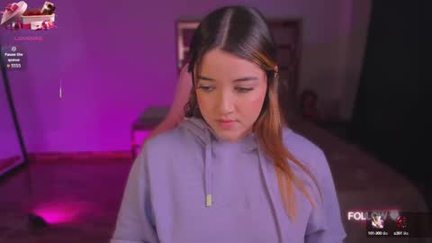 LUNA ROSE online show from 9, 10, 2025