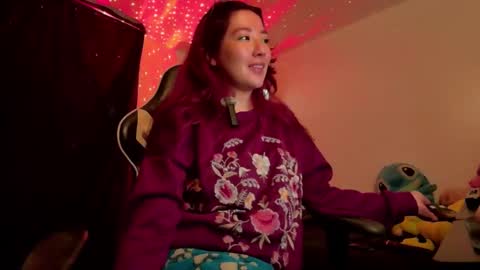 Snapshot of lunnaa1_ chatting on 22, 10, 2025 Luna online show from 22, 10, 2025