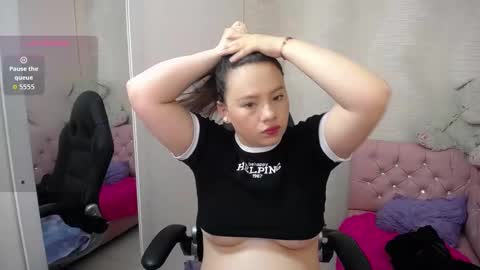 Katty   what ever do you want on my pv is for extra tokens minimi 250 tks ty u for understand online show from 11, 9, 2025