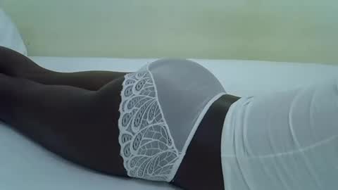 sweet girl online show from 11, 1, 2025