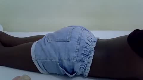 sweet girl online show from 2, 3, 2025