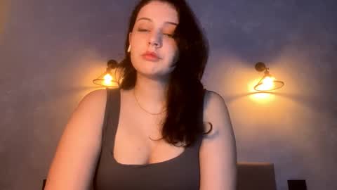 Lora online show from 8, 2, 2026