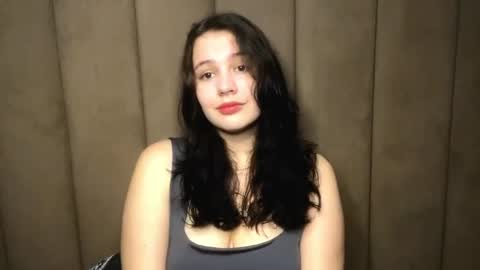 Lora online show from 9, 4, 2026