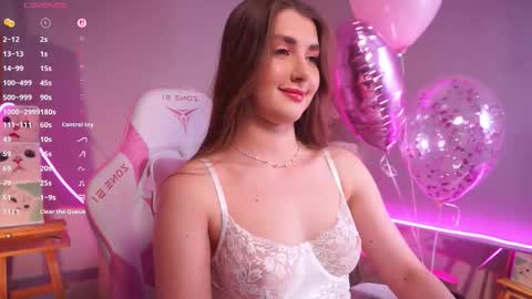 Snapshot of lureofeva chatting on 13, 12, 2025 Eva online show from 13, 12, 2025