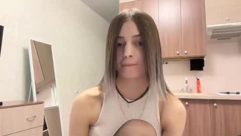 May online show from 4, 11, 2025