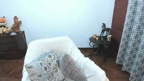 PAULINA online show from 17, 4, 2026