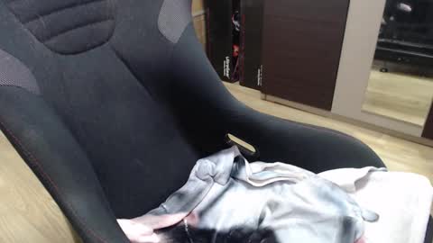 Snapshot of lushboy90 chatting on 21, 10, 2025 lushboy90 online show from 21, 10, 2025