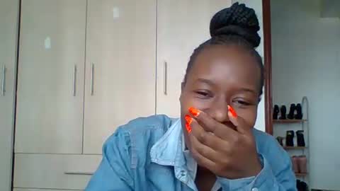 lushlola254 online show from 11, 10, 2025