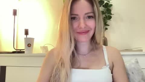 lusiluv online show from 23, 4, 2026