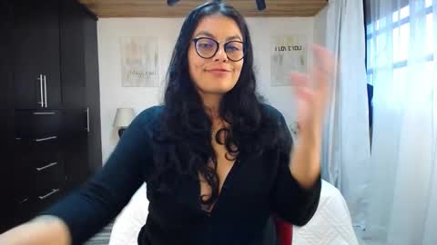 Snapshot of lust_mom chatting on 11, 3, 2025 Angela 3 online show from 11, 3, 2025