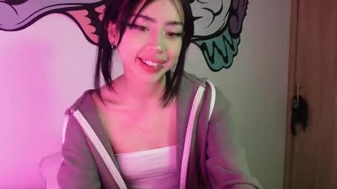 Snapshot of lustful_aprilx chatting on 19, 12, 2024 Valerie April online show from 19, 12, 2024