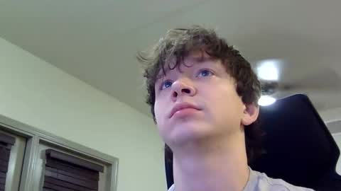 Snapshot of lustfullives chatting on 3, 4, 2026 LustfulLives online show from 3, 4, 2026