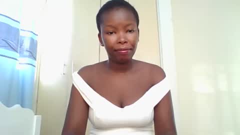 Snapshot of lustrousnerd chatting on 15, 12, 2025 Noreh online show from 15, 12, 2025