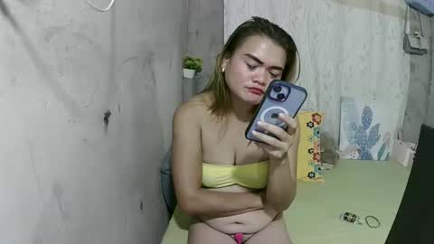 Flora Mae online show from 15, 3, 2026