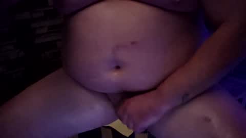 Snapshot of luv2fuk89 chatting on 27, 7, 2026 jayred231413 online show from 27, 7, 2026