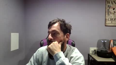 Luv2likslit online show from 3, 12, 2025