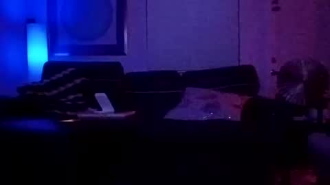 Luv2tokNstrok online show from 11, 10, 2025