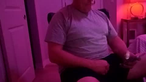 Luv2tokNstrok online show from 17, 12, 2025