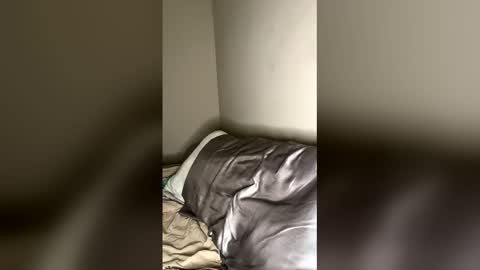 luvbug555 online show from 23, 4, 2026