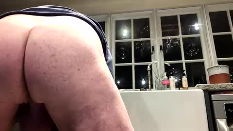 luvcamgirlz online show from 6, 2, 2025