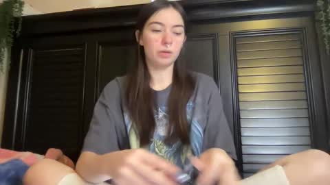 luvrxstarx online show from 25, 3, 2026