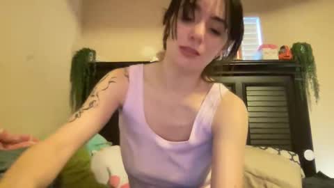 luvrxstarx online show from 10, 4, 2026