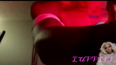 Snapshot of luvvlee chatting on 15, 6, 2026 luvvlee online show from 15, 6, 2026