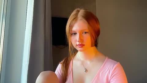 lux_angel online show from 2, 6, 2026
