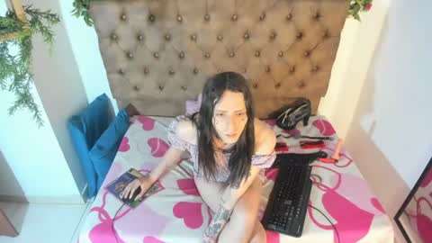 Snapshot of lux_royse chatting on 12, 7, 2026 lux_royse online show from 12, 7, 2026