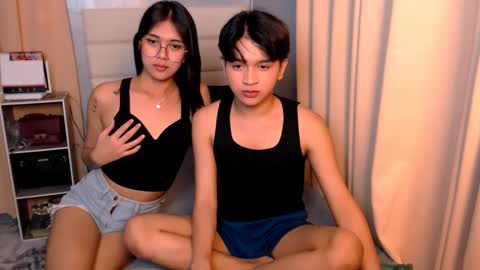 Snapshot of lux_white chatting on 27, 2, 2025 queen lux online show from 27, 2, 2025