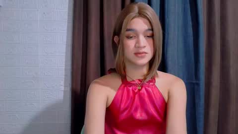 queen lux online show from 7, 2, 2026