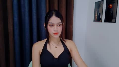 queen lux online show from 14, 7, 2026