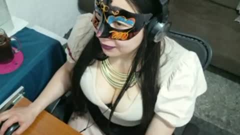 Snapshot of luxdasilva chatting on 15, 6, 2026 luxdasilva online show from 15, 6, 2026