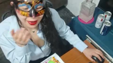 Snapshot of luxdasilva chatting on 18, 6, 2026 luxdasilva online show from 18, 6, 2026