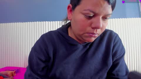 Snapshot of luxemilf chatting on 29, 11, 2025 Luxe3 online show from 29, 11, 2025