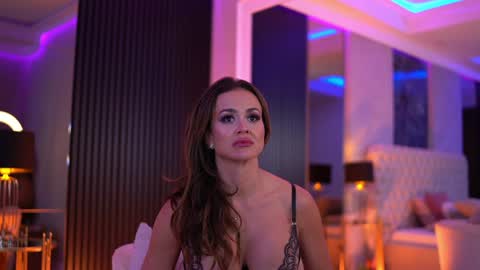 luxennoir online show from 23, 5, 2026