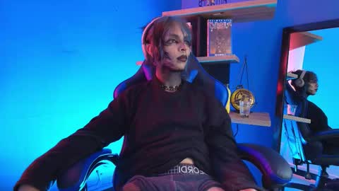 Luxiel 3 online show from 25, 2, 2026