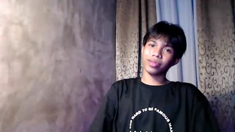 Snapshot of luxirfy_xx chatting on 15, 1, 2026 luxirfy online show from 15, 1, 2026