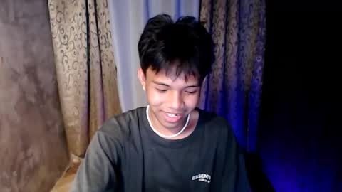 Snapshot of luxirfy_xx chatting on 12, 2, 2026 luxirfy online show from 12, 2, 2026