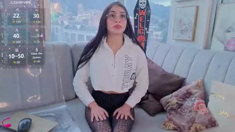 lya_brown online show from 2, 11, 2025